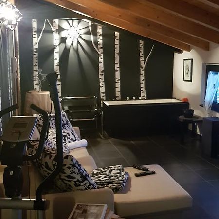 B&B Benessere La Casa Nera Breno Zewnętrze zdjęcie