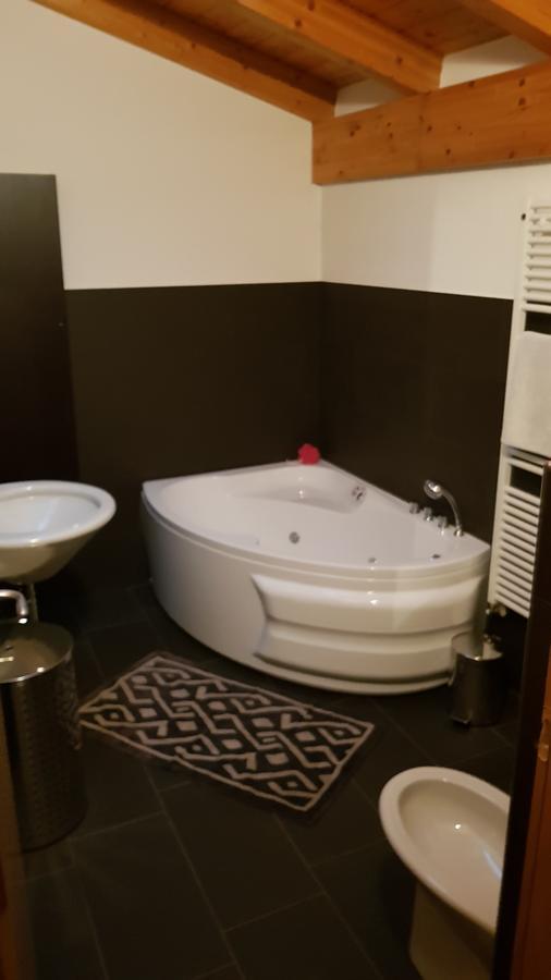 B&B Benessere La Casa Nera Breno Zewnętrze zdjęcie