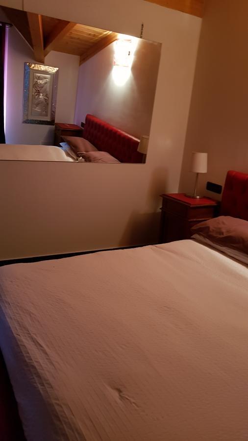 B&B Benessere La Casa Nera Breno Zewnętrze zdjęcie